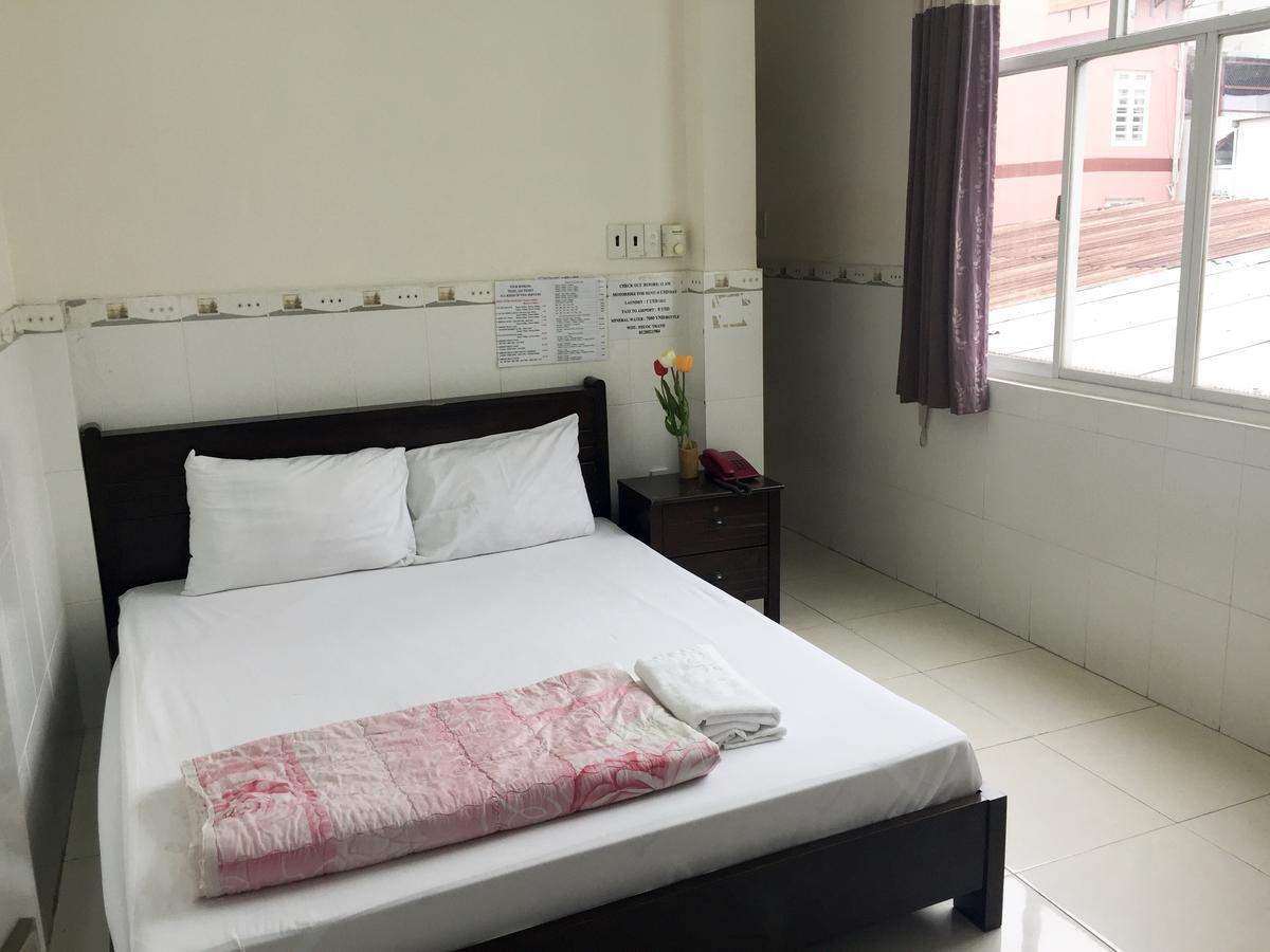 Thanh Hostel Hô Chi Minh-Ville Extérieur photo