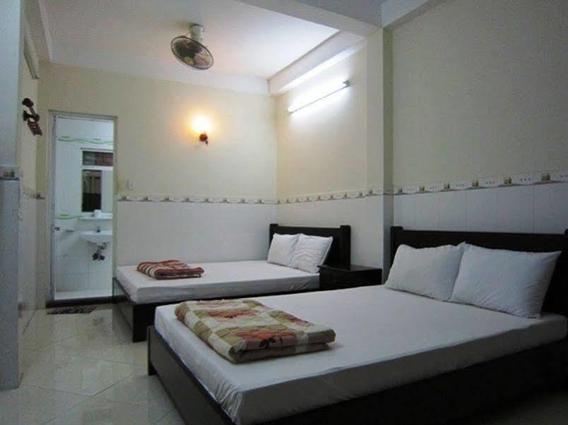 Thanh Hostel Hô Chi Minh-Ville Extérieur photo